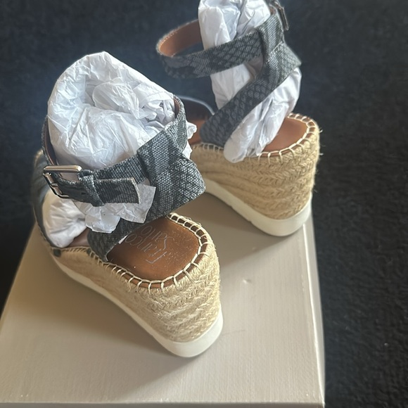 🆕Women Franco Sarto Denim Espadrille Wedge Sandals Size 7.5 - Picture 3 of 12